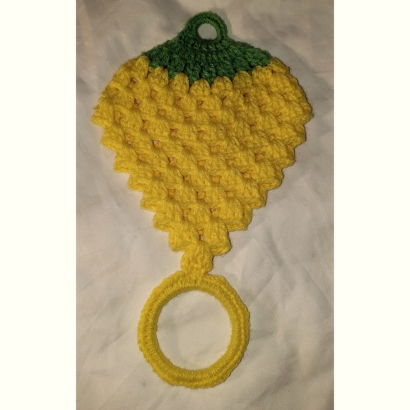 Kitchen Hand Towel Yellow Holder Handmade - Picture 4 of 4